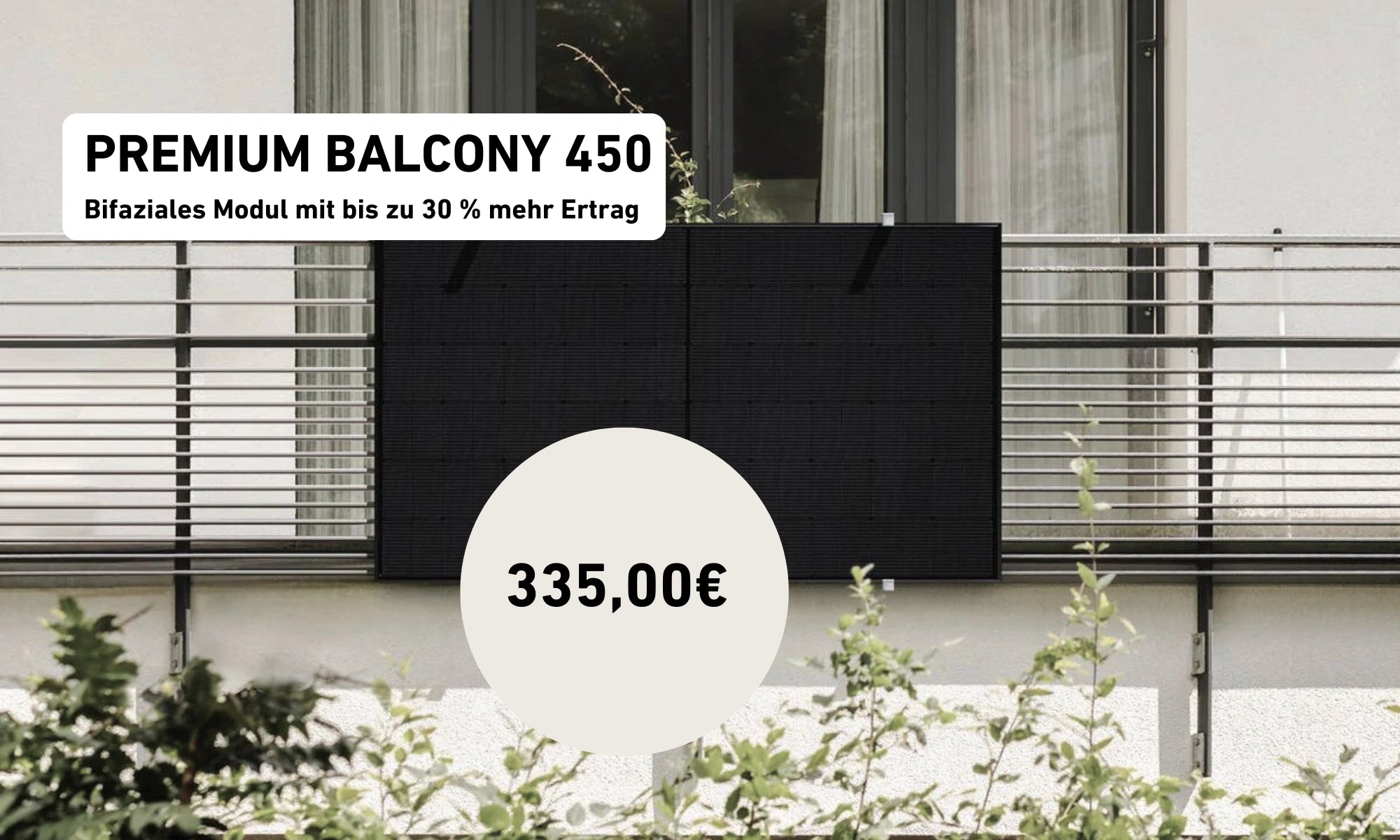 Balkonkraftwerk montiert an Balkongeländer ein Solarmodul mit Preis vor Förderung