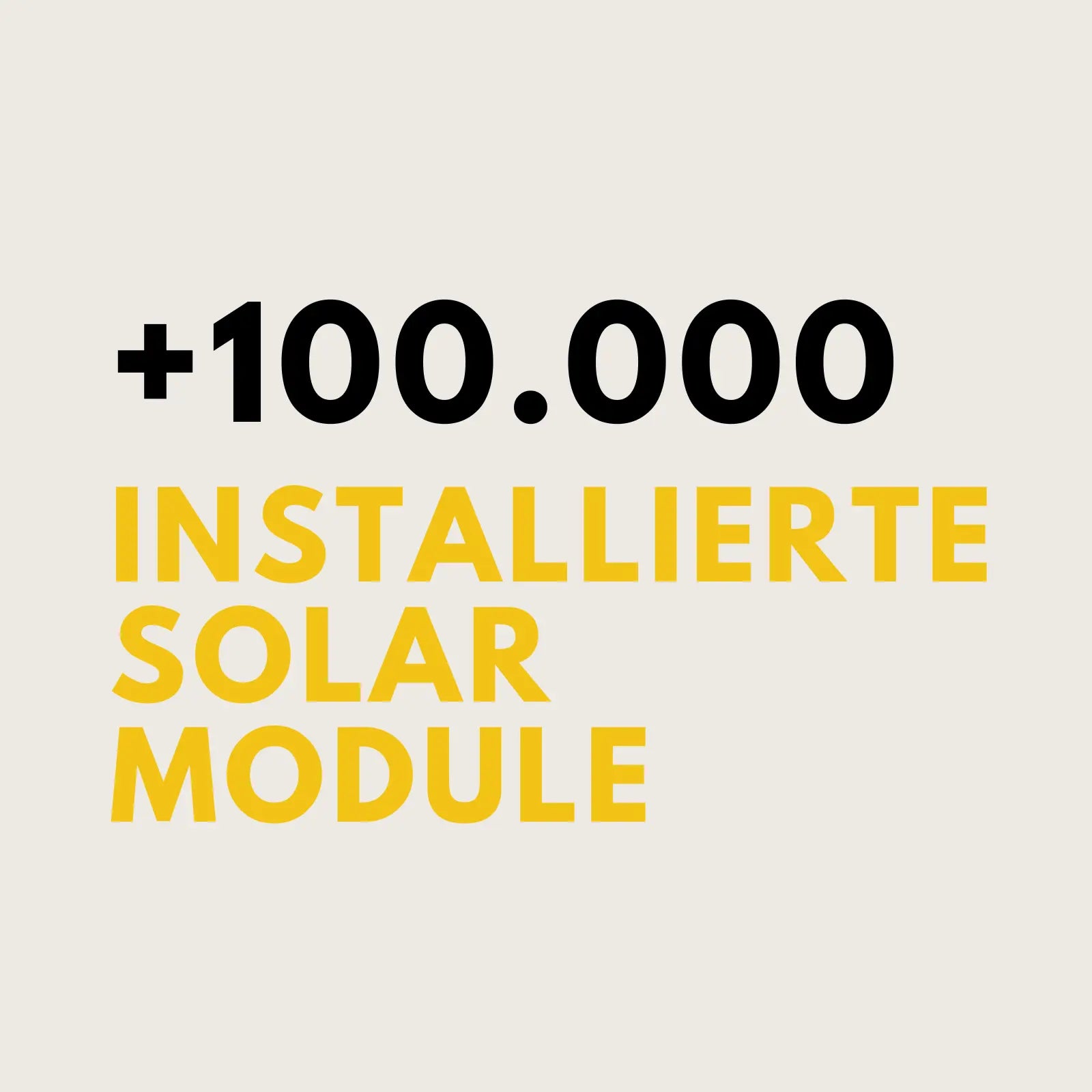 +100.000 installierte Solarmodule auf grauem Hintergrund