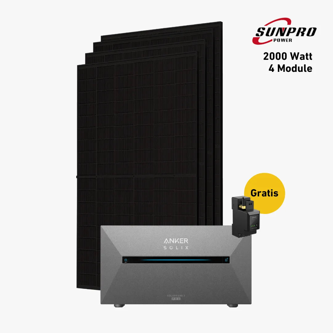 Solaranlagen-Set bestehend aus mehreren schwarzen Solarpaneelen, einem Anker Solix Batteriespeicher und einem Gratis-Artikel